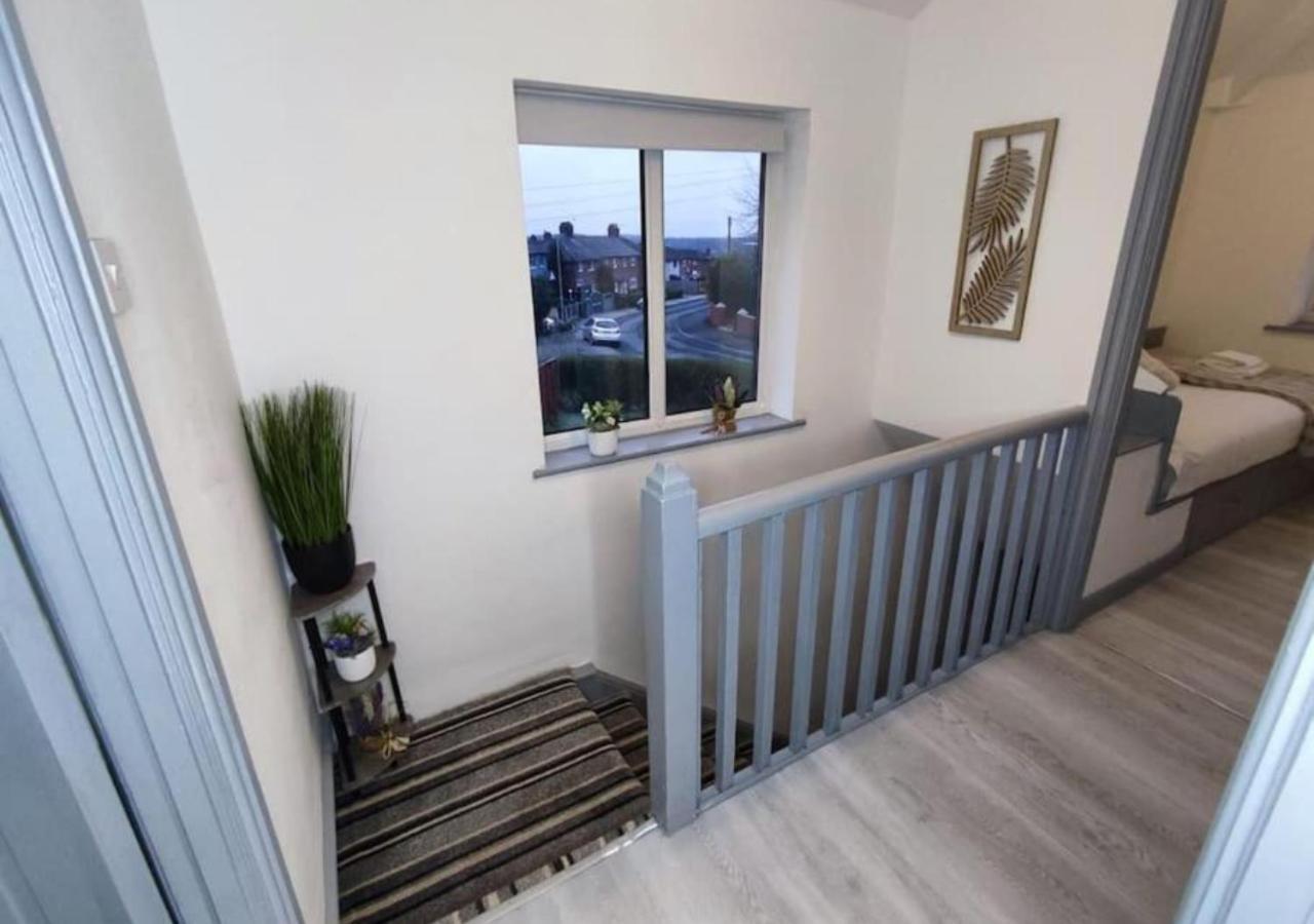 Comfortable 3 Bedrooms Leeds Beach House - Ideal For Family And Contractors - Free Parking For 2 Cars Exteriér fotografie